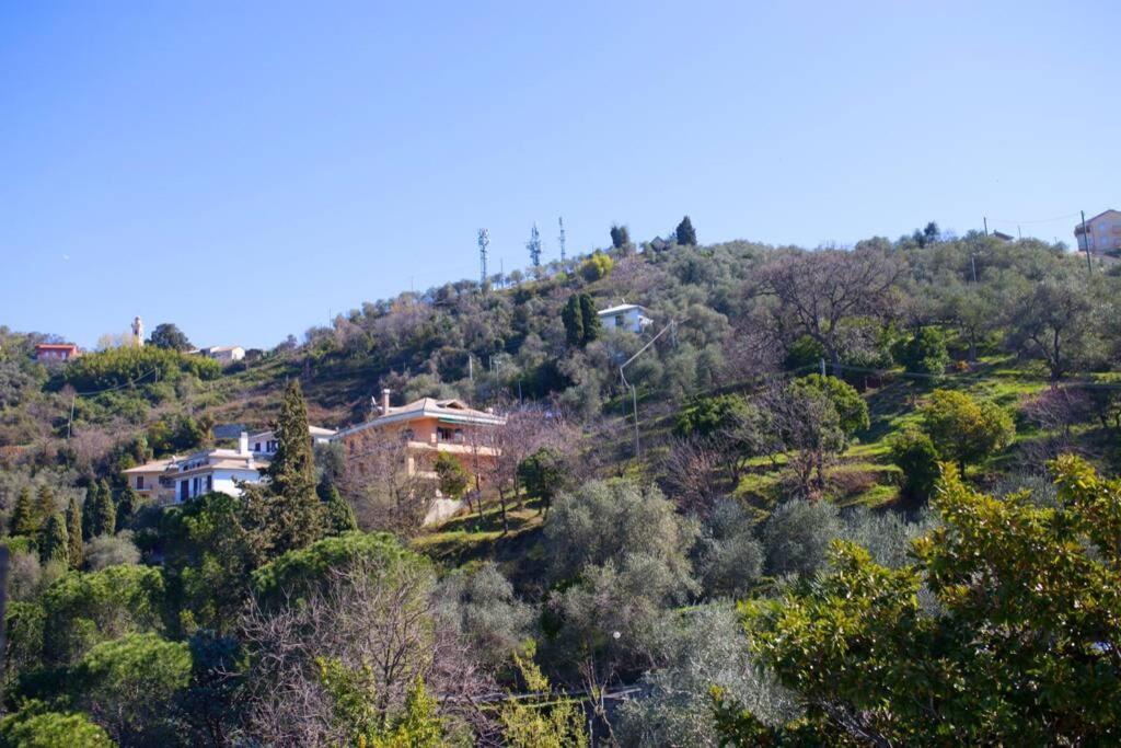 La Vivagna - Casa Vista Mare Tra Gli Ulivi Villa Leivi Dış mekan fotoğraf